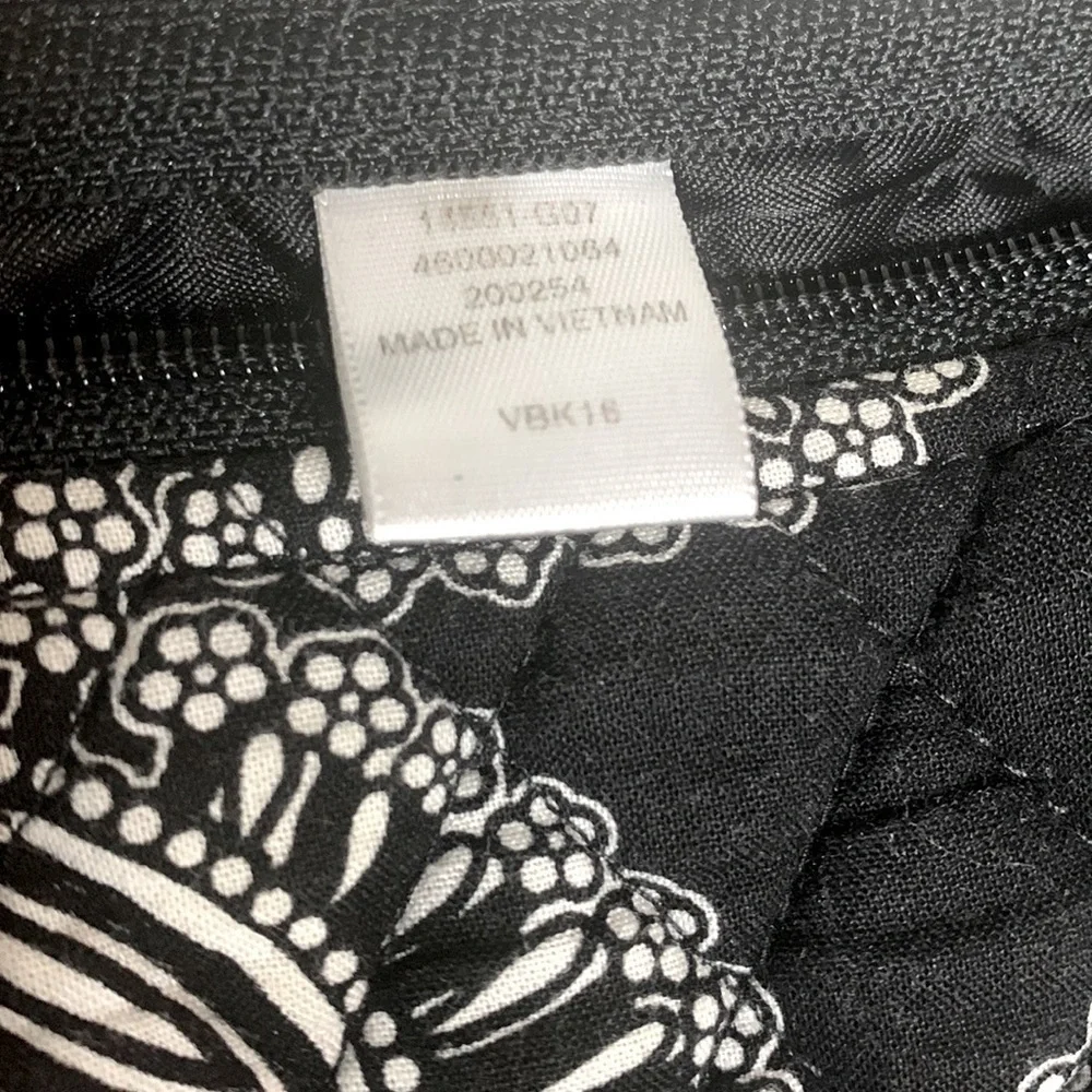 VERA BRADLEY TOTE BAG/DIAPER BAG